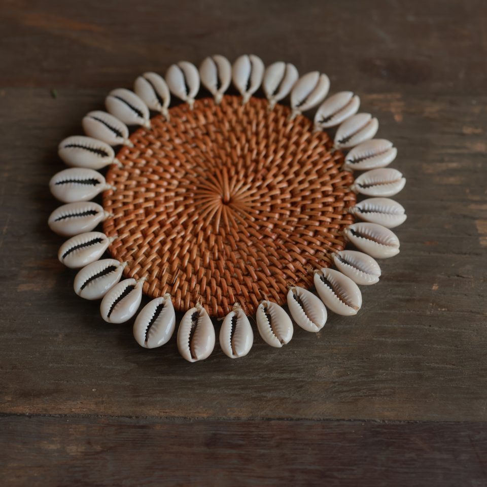 COWRY COASTER