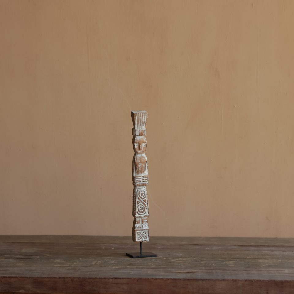 VINTAGE TOTEM Sentinel