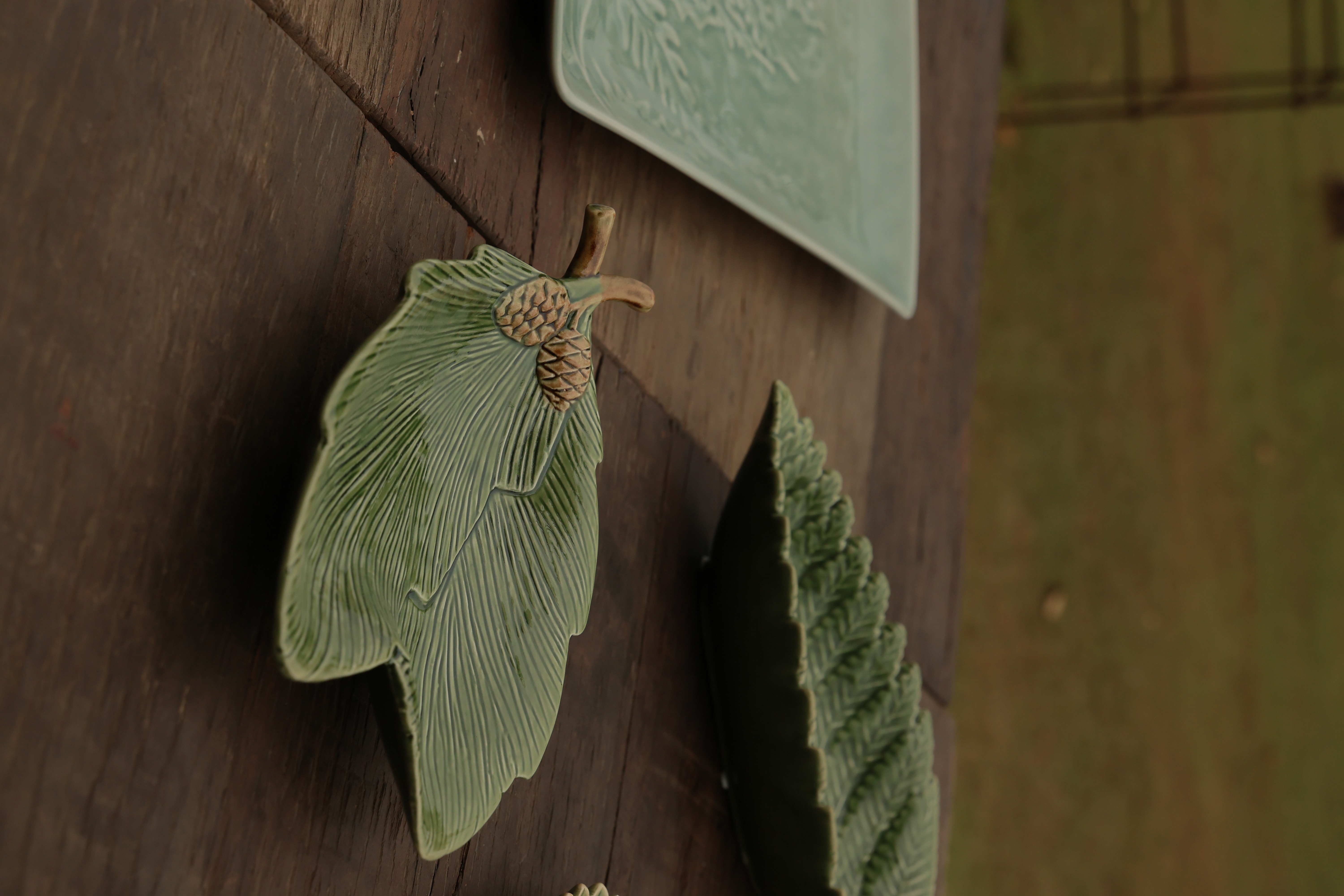 SAGE TWIN LEAF DISH