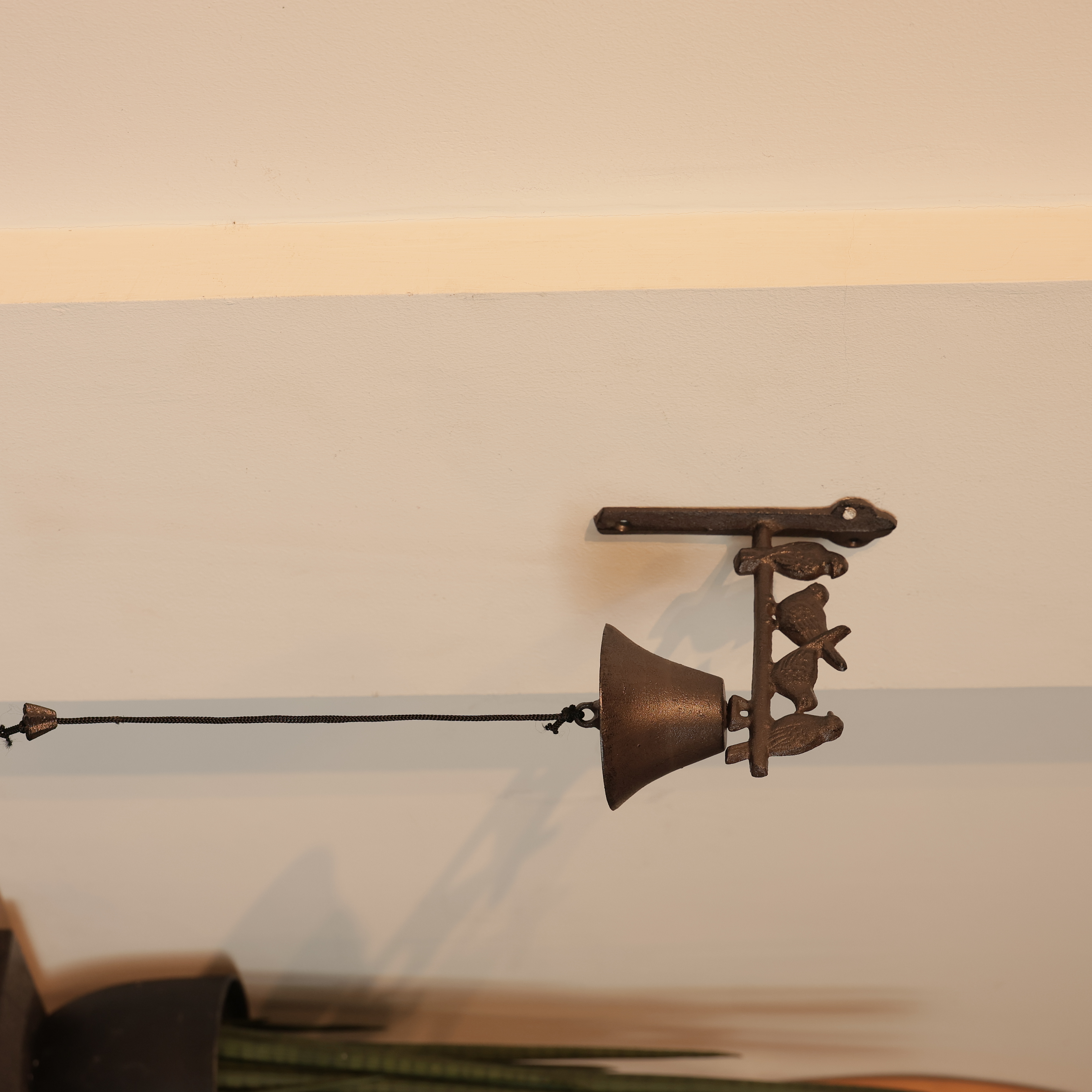 CHIRPING WELCOME BELL